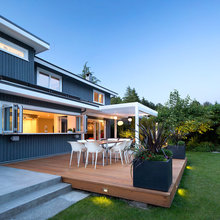 Outdoor Kitchen