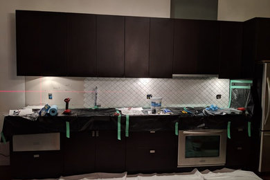Kitchen Backsplash - Apartment