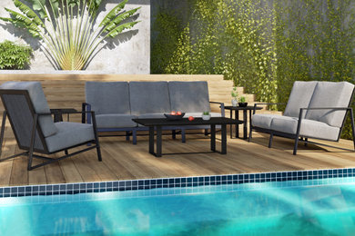 Example of a transitional patio design in Tampa