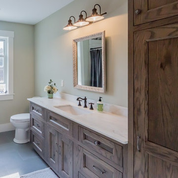 Deerfield Farmhouse Bathrooms