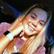 Laini Davis's photo