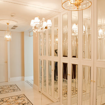 Apartment in white