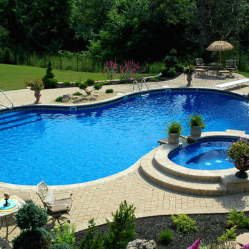Freeform Pools