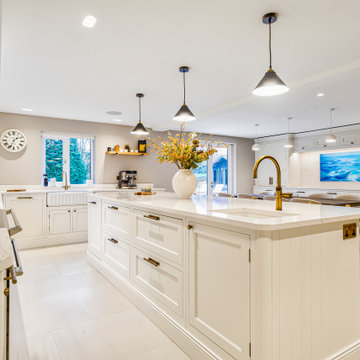 Belgravia Kitchen in Porcelain by Rever Kitchens