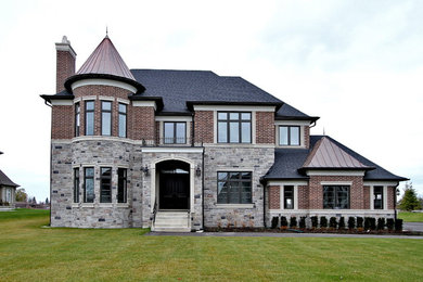 Inspiration for a transitional exterior home remodel in Toronto