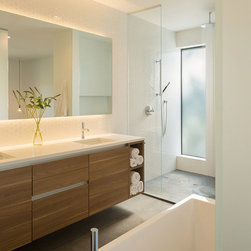 LEICHT CABINETS - Bathroom Cabinets