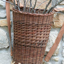 Willow Foraging Garden Basket - Outdoor Decor