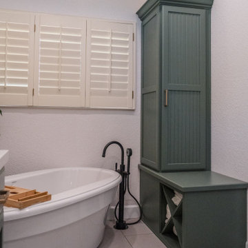 2024 - Modern Farmhouse Master Bath