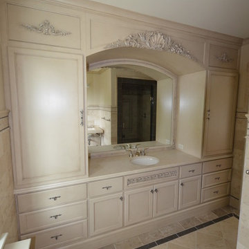 Kitchens, Cabinets and Vanities