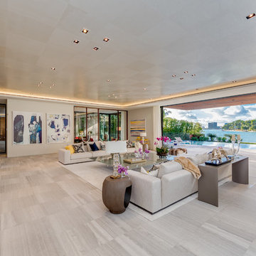 North Bay Road Residence