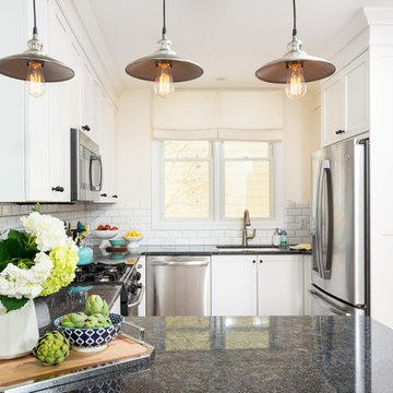 Cheerful Burns Park Kitchen in Ann Arbor, Michigan