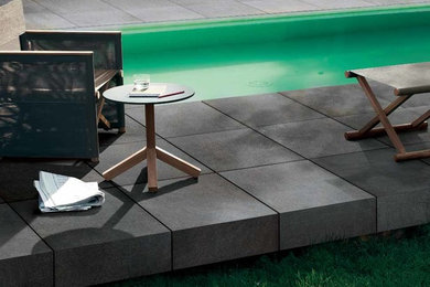 Example of a trendy patio design in New York