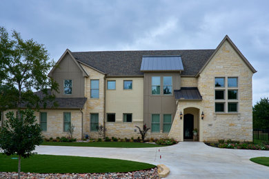 Farmhouse exterior home photo in Austin