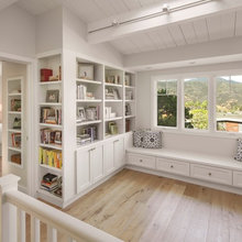 Sitting Room/reading Nook