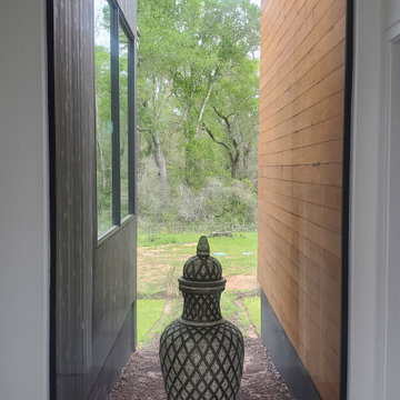 Bellville: Long Branch Residence