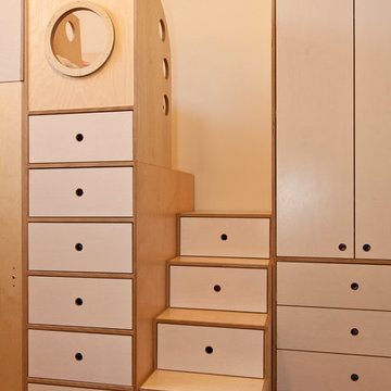Brooklyn Heights, sister's shared room