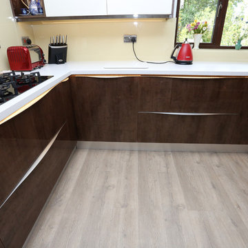 Cream and Amber Luxe kitchen, with premium features.