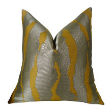 Throw Pillows