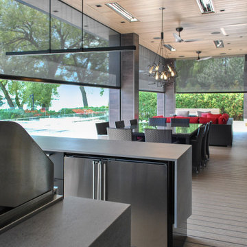 Outdoor Kitchen with Motorized Screens
