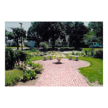 Front courtyard garden