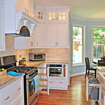 Elegant White Kitchen