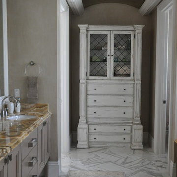 Custom Home in Gulfstream, FL