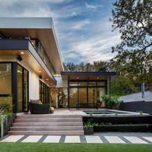 Julius House