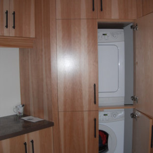 Laundry/Walk-in closet