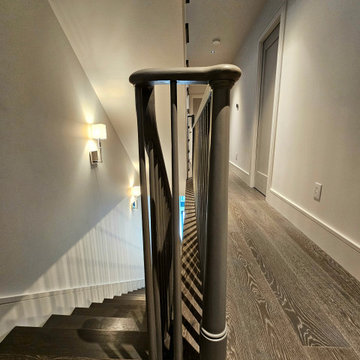Project #112 | Traditional Staircase with Continuous Rail System