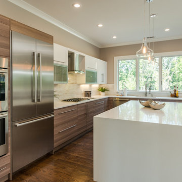 912 Dedham