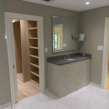 Modern Bathroom