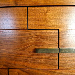Montana Console - Furniture