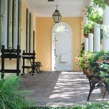 Charming Charleston Gardens