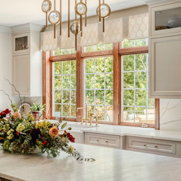 Warm Traditional Kitchen