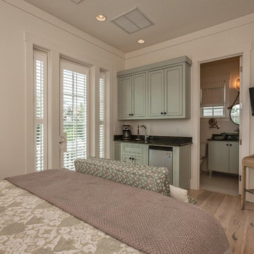 Luxurious Gulf Coast 2 Story - UAF-F-UAOCHB Beachfront Hickory