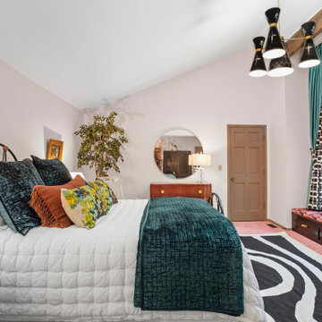 Rosy Relaxing Guest Room