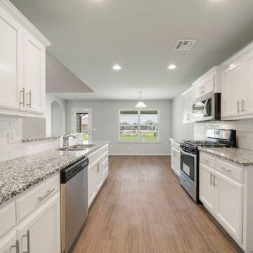 Open Plan Traditional Kitchen Renovation in Los Angeles, CA