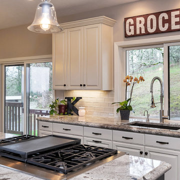 Classic Kitchen with Modern Accents