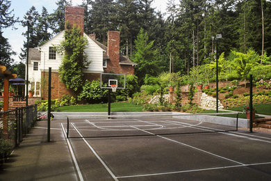 This is an example of a traditional landscaping in Seattle.