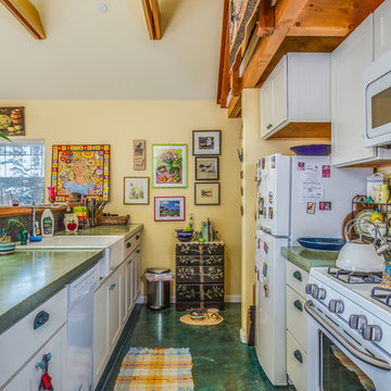 Dennis and Lisa's Paradise in El Cerrito, CA