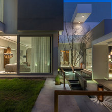 Houzz Tour: Amwaj VIlla
