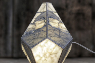 Мрамор Bianco Carrara | светильник из камня