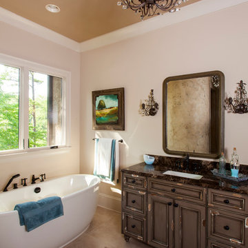 Home Of Distinction Charlotte (Lake Wylie)