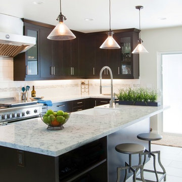 High Contrast Kitchen - Long Beach, CA