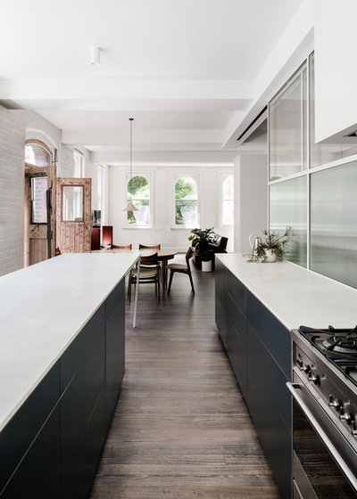 Contemporary Kitchen by Melanie Beynon Architecture & Design