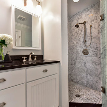 Chevy Chase Residence: Bathroom