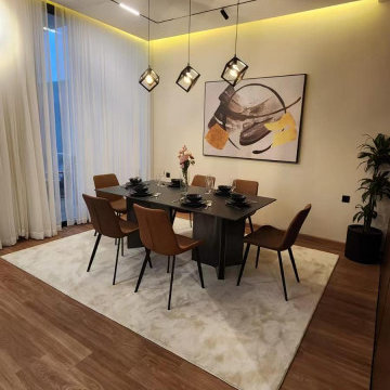 Elegant Formal Dining Hall