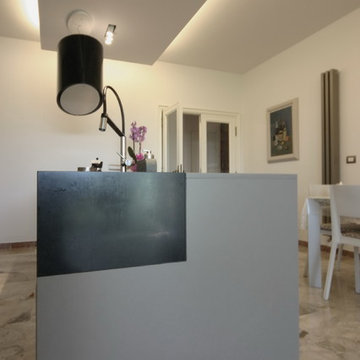 Riqualificazione elegante di villa anni sessanta