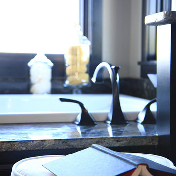 The Meadow Vista House | Master Bathroom