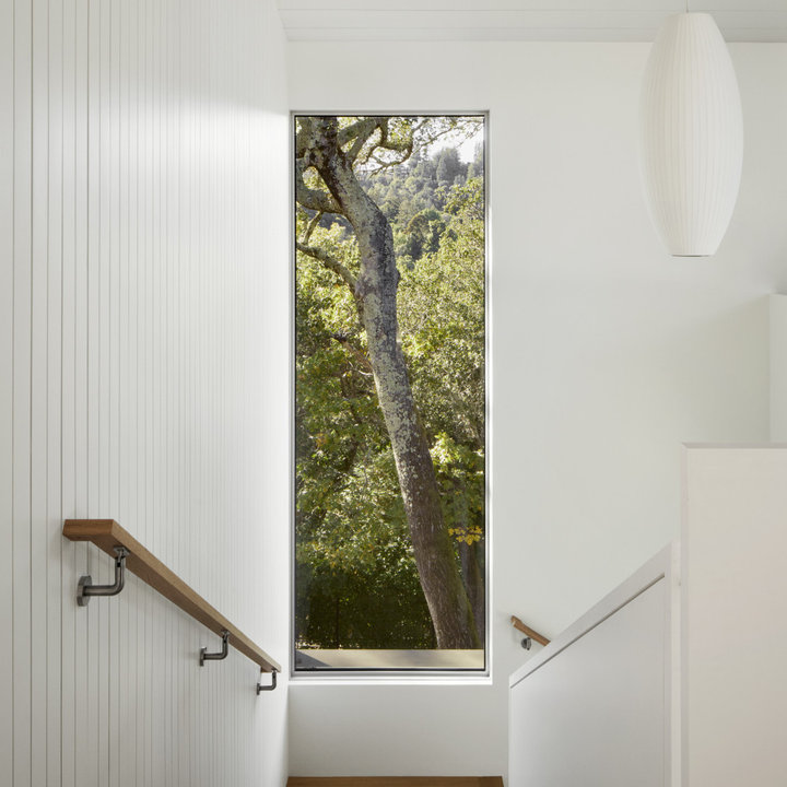 View of 75 Mid-Century Modern Staircase Ideas You'll Love - February, 2026 | Houzz